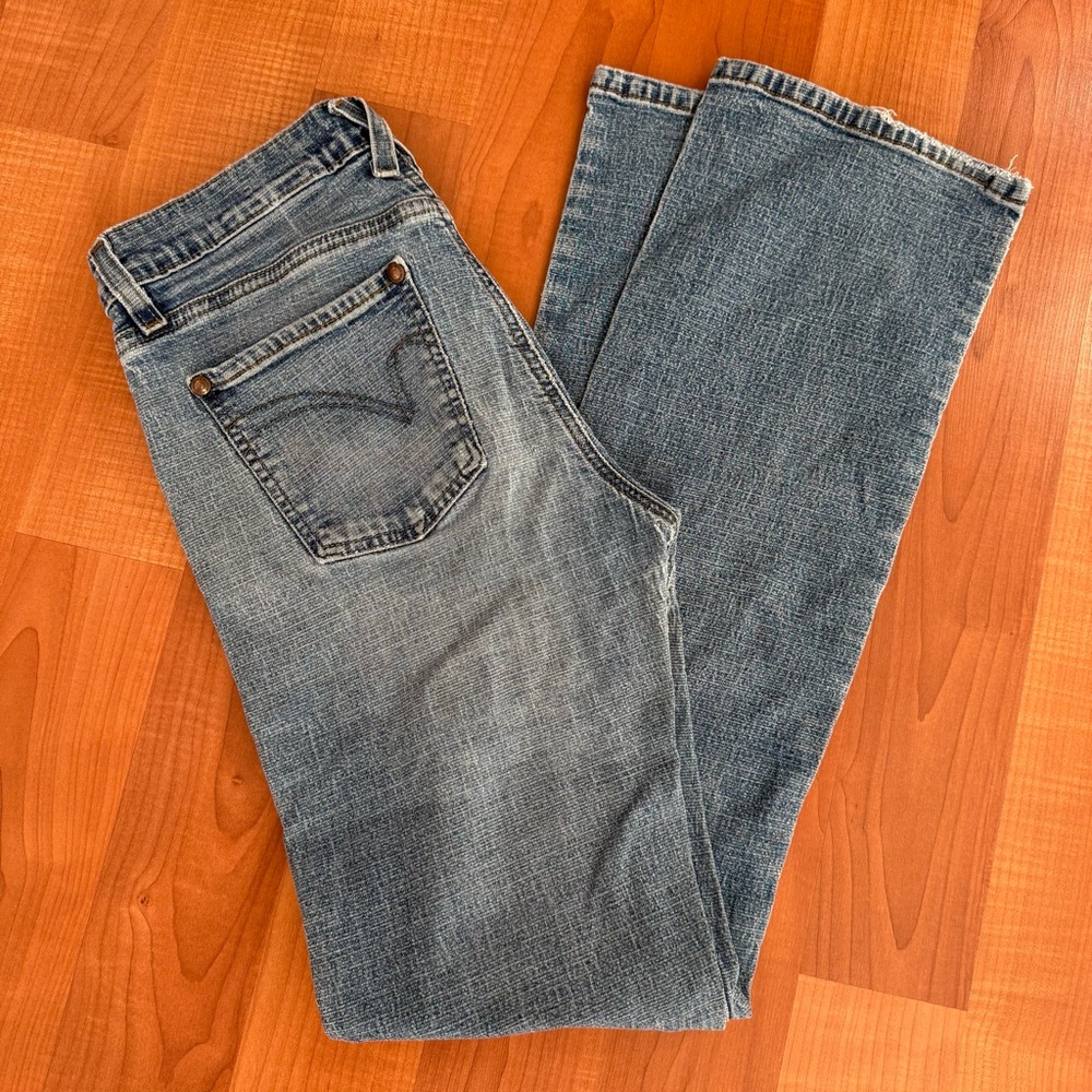VTG DKNY Faded Ludlow Bootcut Low Rise Jeans